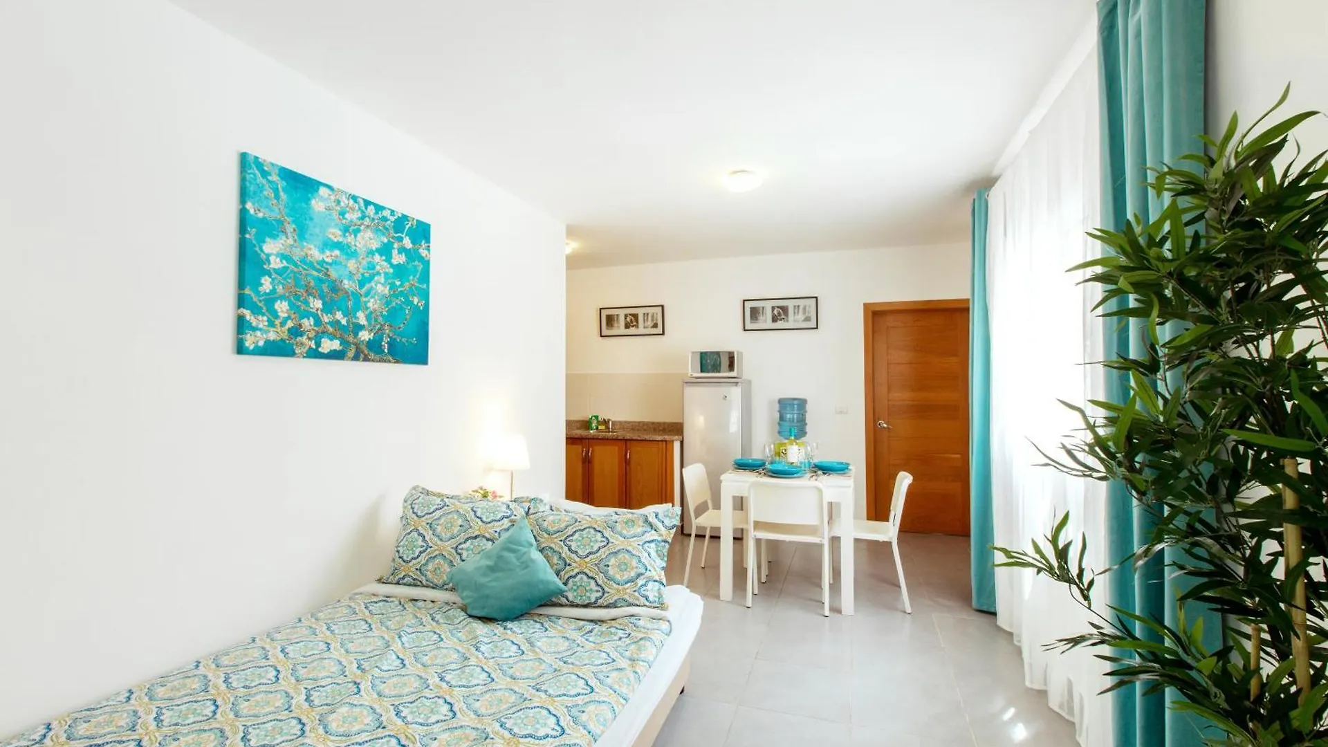 Tropicana Suites Deluxe Playa Los Corales - Wifi, Beach, Pool Punta Cana 5*,  Dominikai Köztársaság