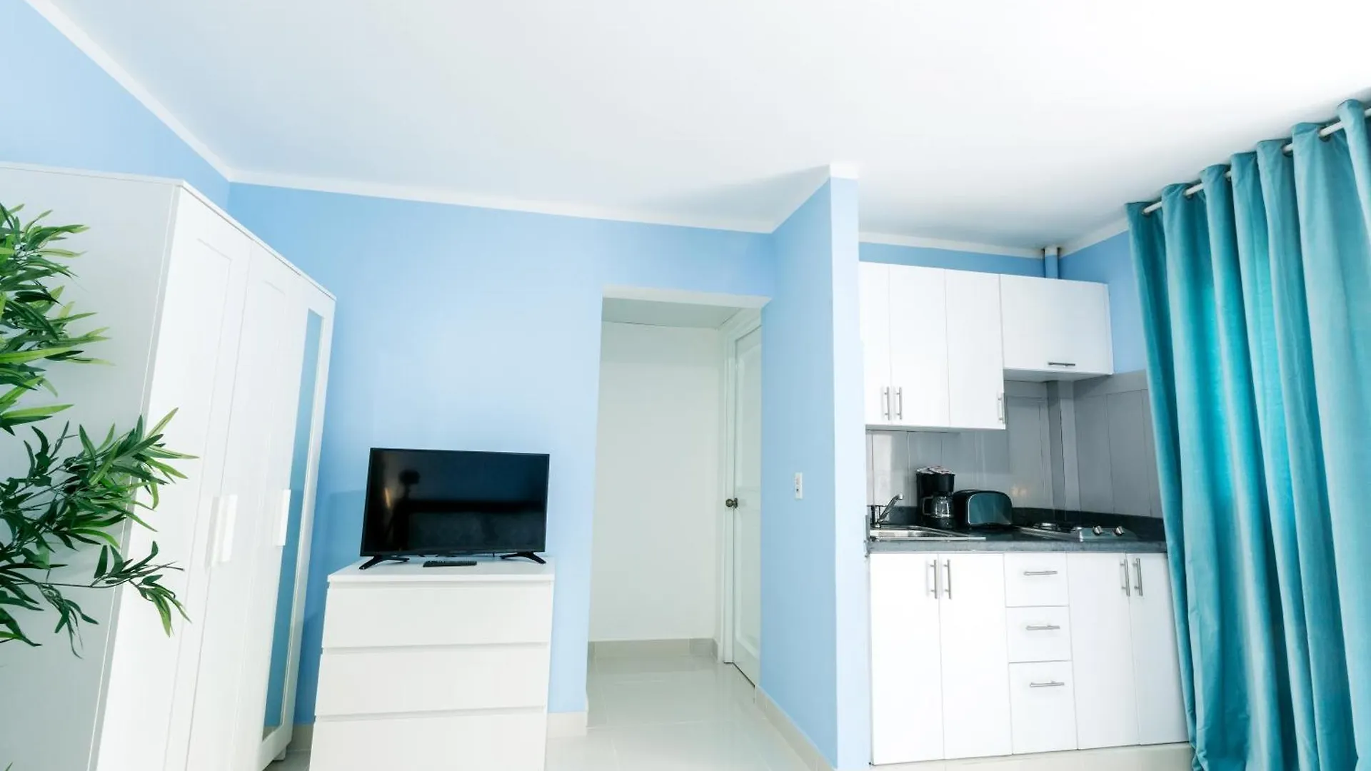 Tropicana Suites Deluxe Playa Los Corales - Wifi, Beach, Pool Πούντα Κάνα